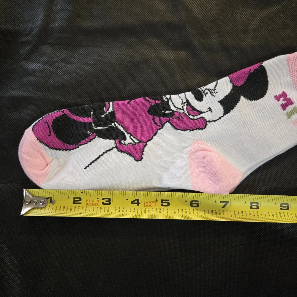 🍒🍒 Pink and White Minnie Mouse Crew Socks